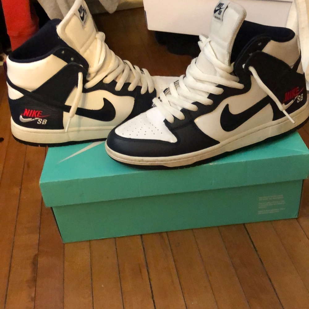 Shoes , Nike 8/10